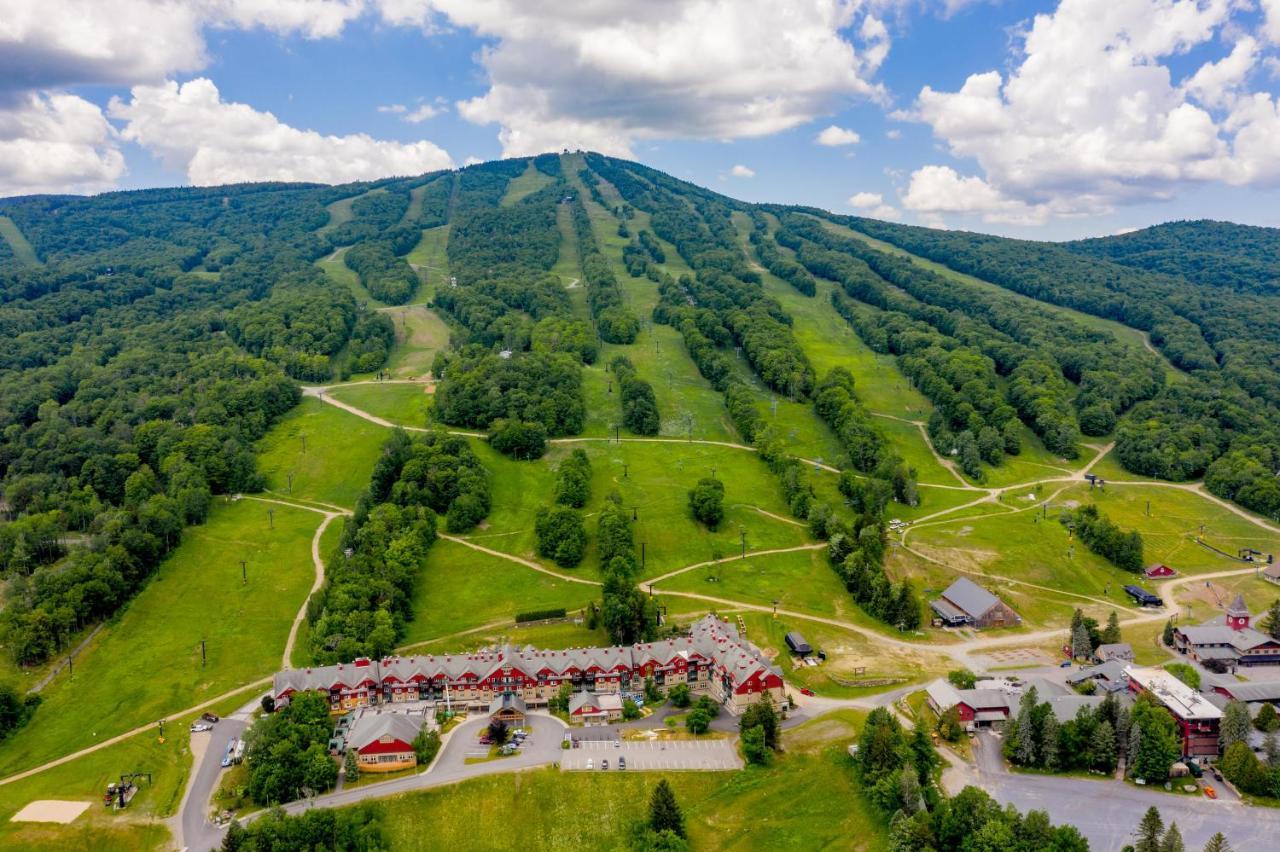 The Lodge At Mount Snow West Dover Eksteriør billede